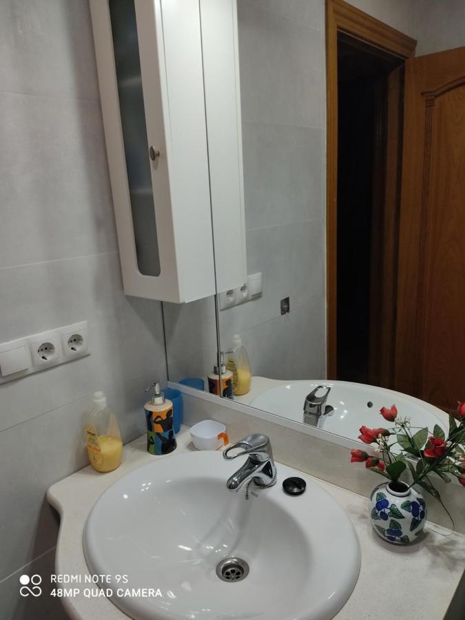 Bonito Apartamento Centrico Y Cerca De La Playa. Málaga Exteriör bild